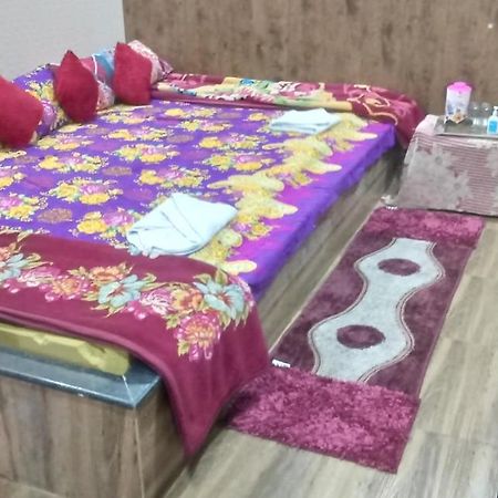 Hotel New Natraj Chikhaldara Zewnętrze zdjęcie